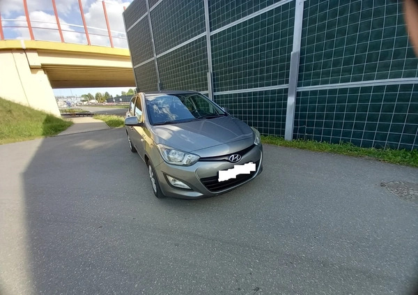 Hyundai i20 cena 16700 przebieg: 173077, rok produkcji 2013 z Kielce małe 106